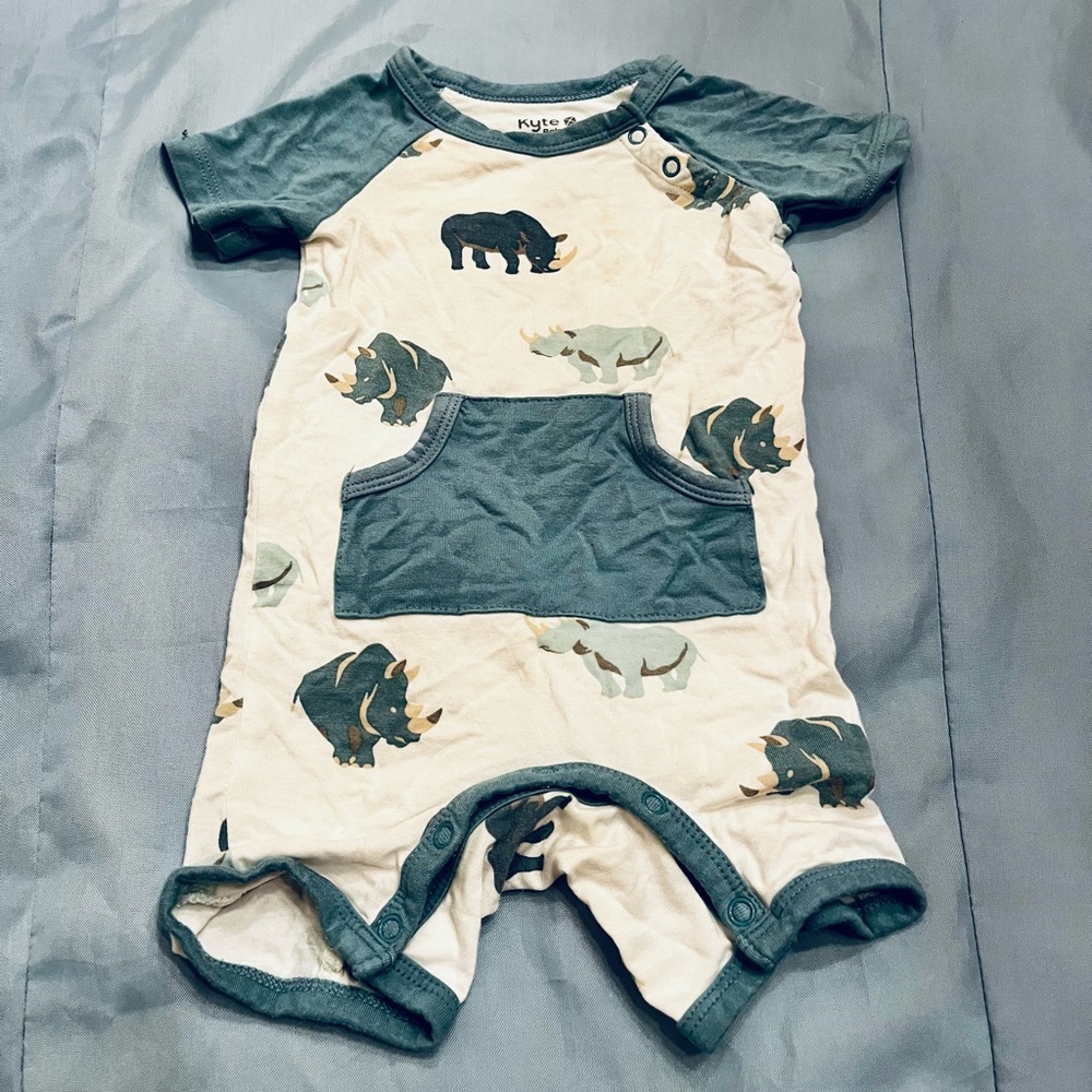 Set of 3: KYTE bamboo outfits 6-12 months